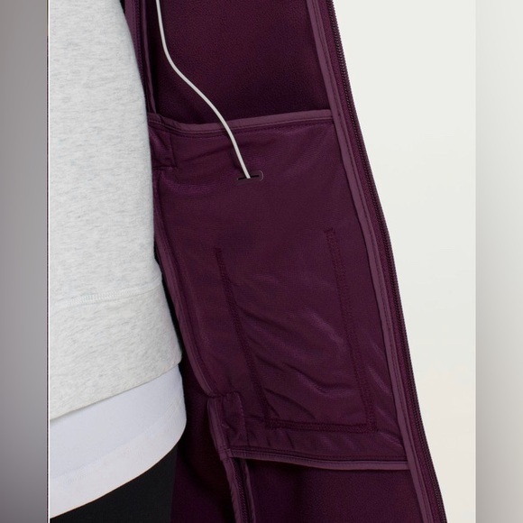 Lululemon City Softshell *Tweed
Plum Size 6 - Picture 5 of 16